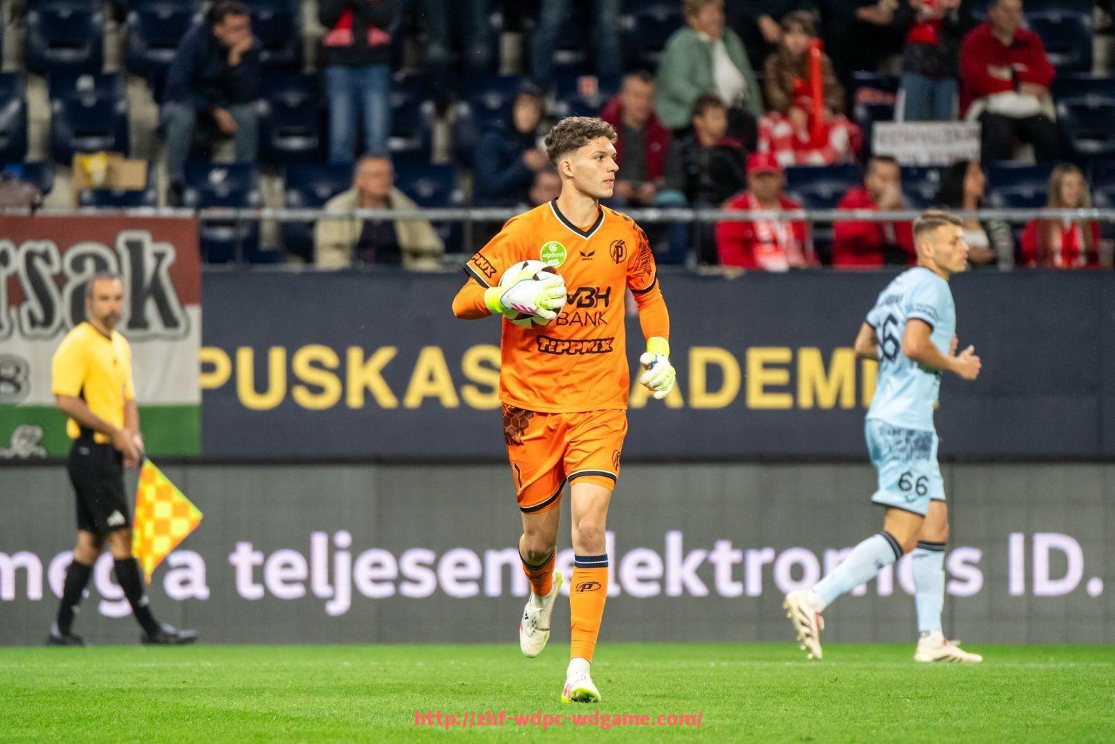 问鼎娱乐官方网站-法甲经典比赛录像合集及背景解析